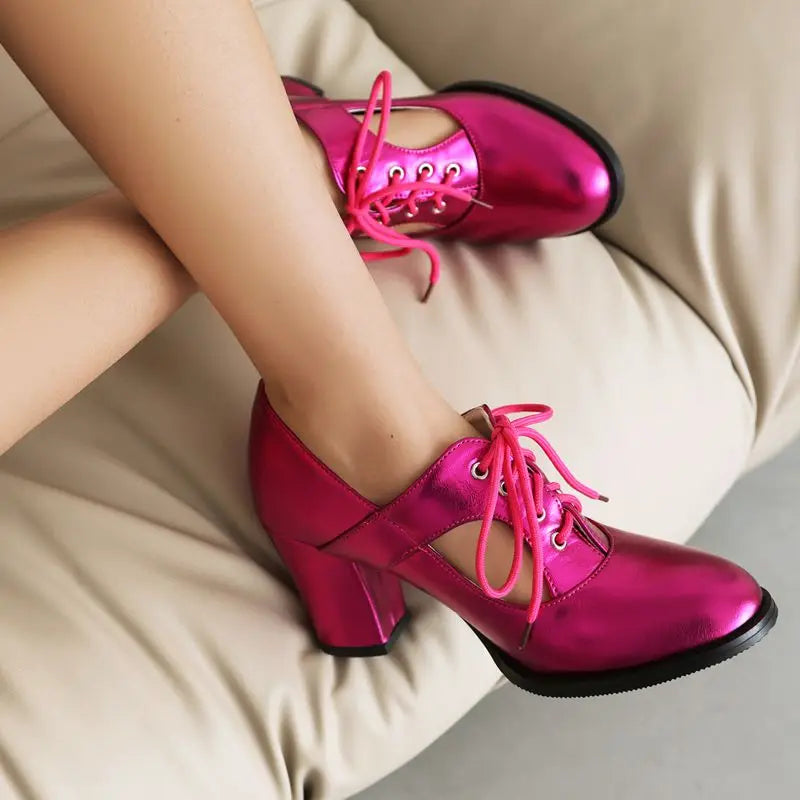 REAVE CAT New Women Pumps Round Toe Chunky Heels 7.5cm Lace Up Large Size 48 49 50 Shallow Office Lady Daily Shoes Gold Silver